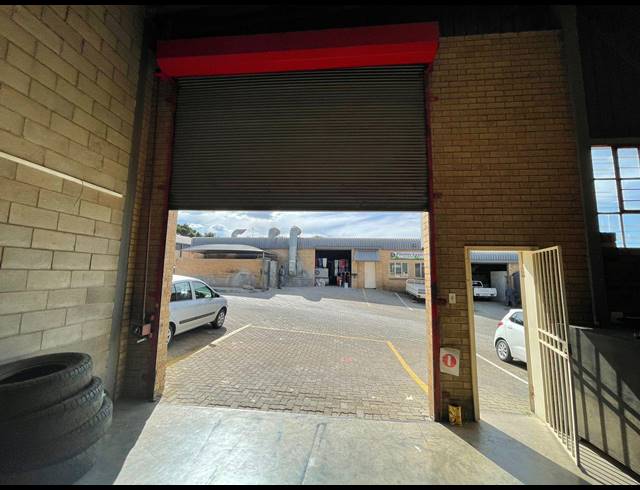 374M² WAREHOUSE TO LET IN KYA SANDS